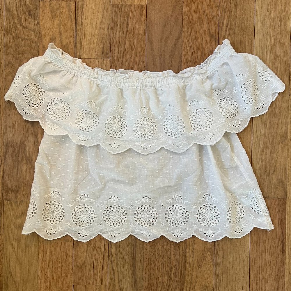 american eagle - white cotton off the shoulder top with eyelet details - size s
